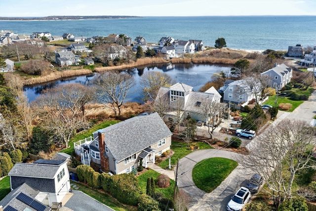 189 Breakwater Shores Dr, Barnstable, MA 02601