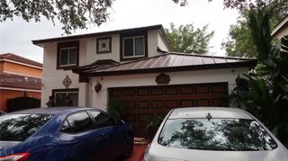 8220 NW 199th St 1, Hialeah, FL 33015