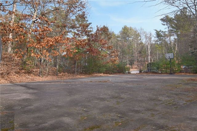 153 Fairview Avenue, Hopkinton, RI 02832