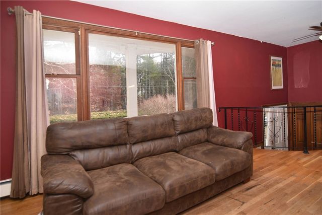 153 Fairview Avenue, Hopkinton, RI 02832