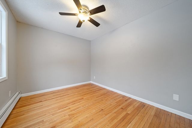 18 Lorri Rd, Derry, NH 03038