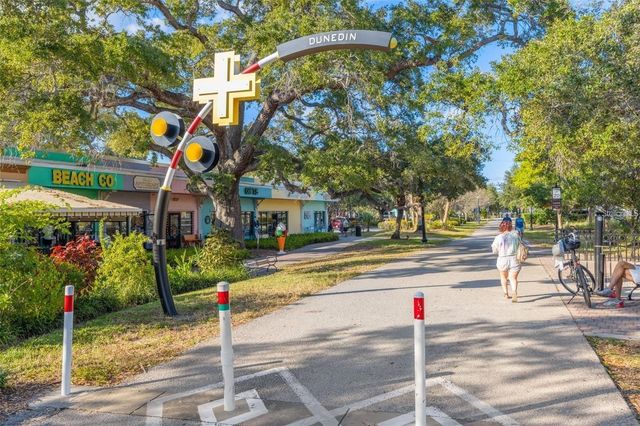 2281 SPRINGWOOD CIRCLE W, Clearwater, FL 33763