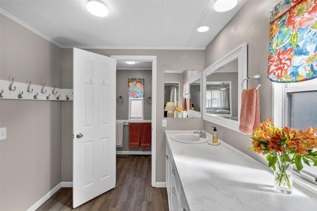 231 ESTRADA, North Port, FL 34287