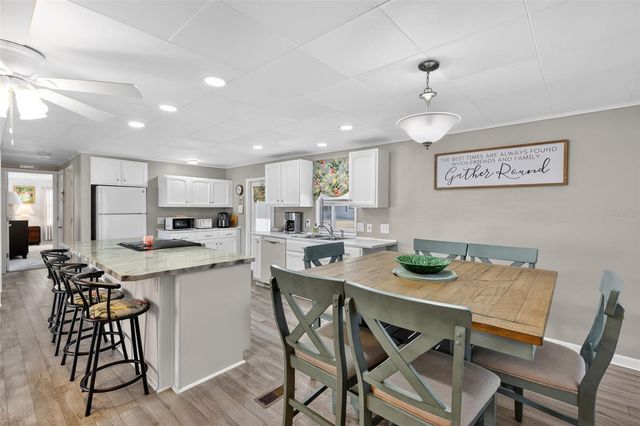 231 ESTRADA, North Port, FL 34287