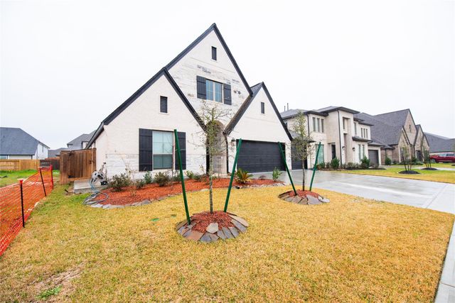 19211 Belmont Stakes Way, Tomball, TX 77377