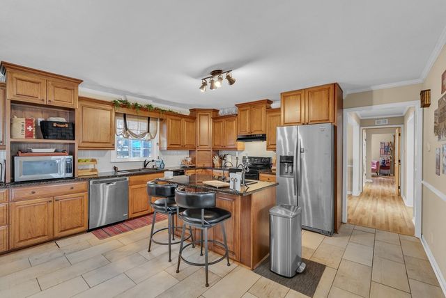 1439 Thomas Cir, Cookeville, TN 38506