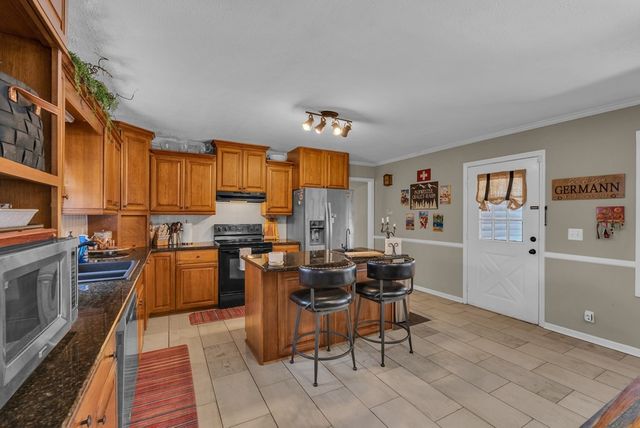 1439 Thomas Cir, Cookeville, TN 38506