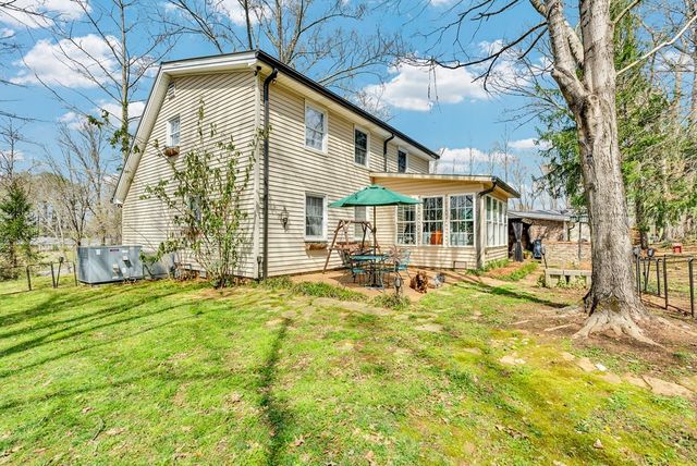 1439 Thomas Cir, Cookeville, TN 38506