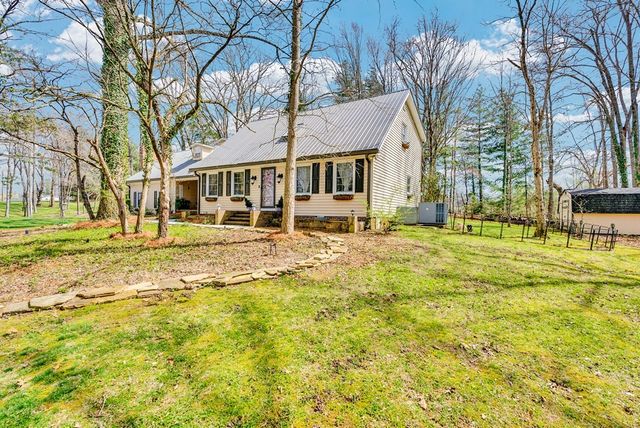 1439 Thomas Cir, Cookeville, TN 38506