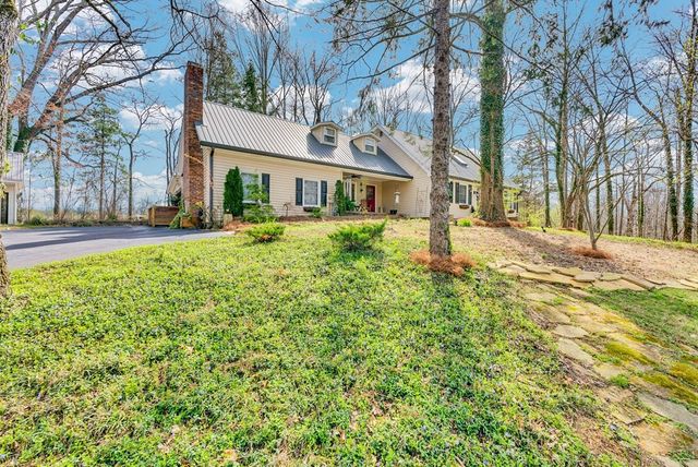 1439 Thomas Cir, Cookeville, TN 38506