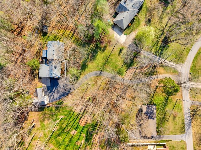 1439 Thomas Cir, Cookeville, TN 38506