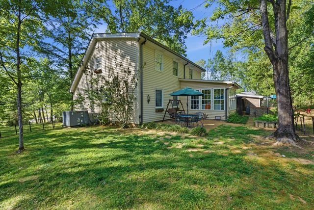1439 Thomas Cir, Cookeville, TN 38506