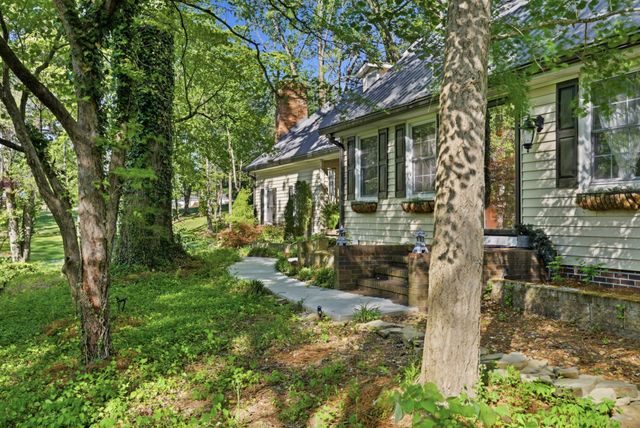 1439 Thomas Cir, Cookeville, TN 38506