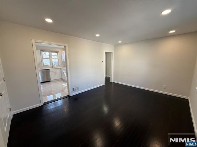 627 Mola Boulevard, Elmwood Park, NJ 07407
