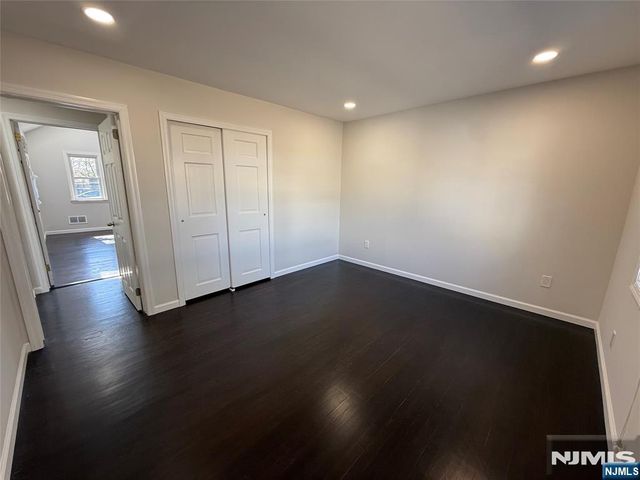 627 Mola Boulevard, Elmwood Park, NJ 07407