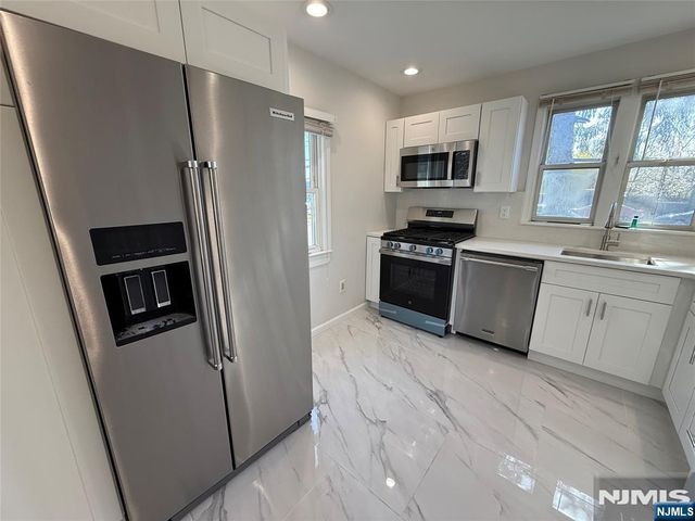 627 Mola Boulevard, Elmwood Park, NJ 07407