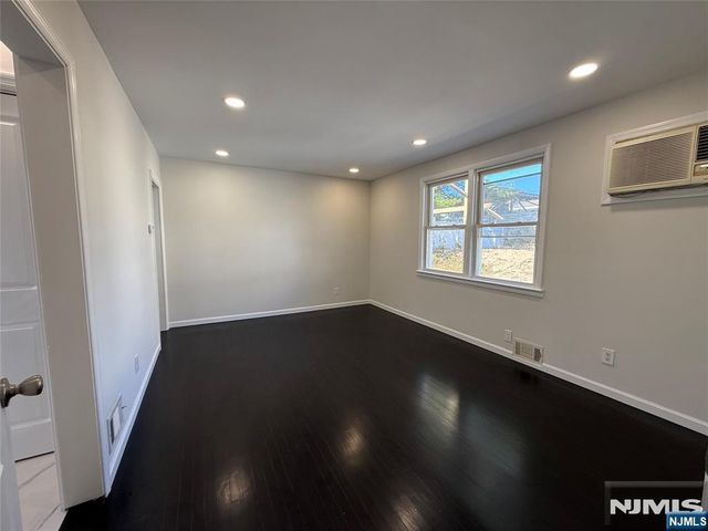 627 Mola Boulevard, Elmwood Park, NJ 07407