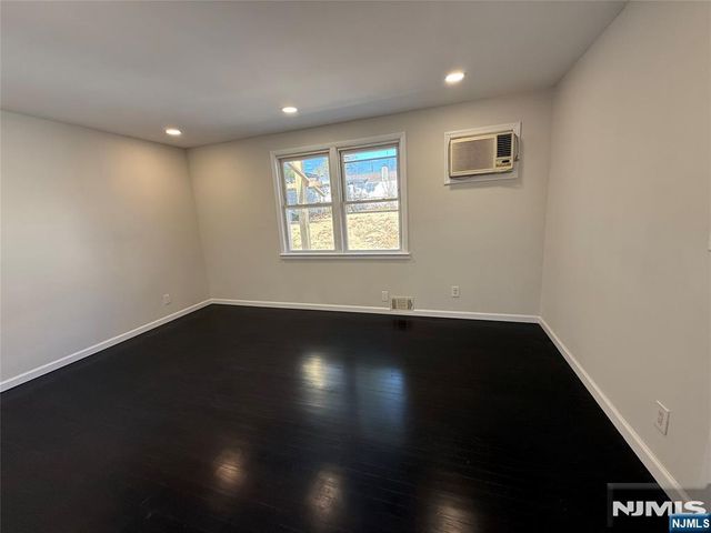 627 Mola Boulevard, Elmwood Park, NJ 07407