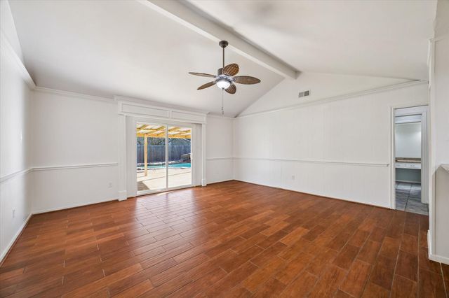 3305 Churchill Street, Pearland, TX 77581