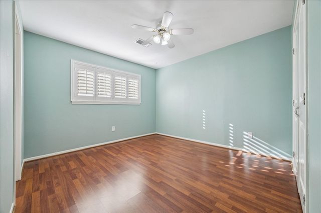 3305 Churchill Street, Pearland, TX 77581