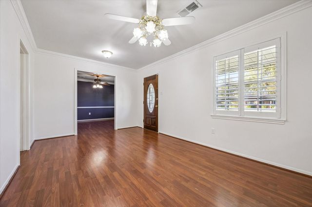 3305 Churchill Street, Pearland, TX 77581