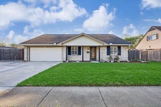 3305 Churchill Street, Pearland, TX 77581