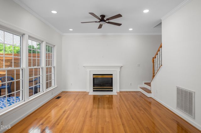407 Maple Creek Court, Apex, NC 27502