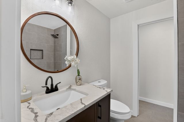 1004 Parker Street, Fort Worth, TX 76112