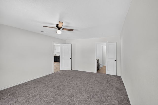 1004 Parker Street, Fort Worth, TX 76112
