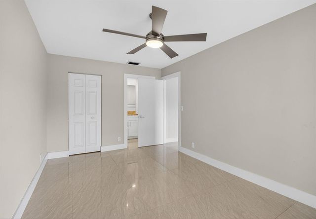 15453 Lakes Of Delray Boulevard 204, Delray Beach, FL 33484