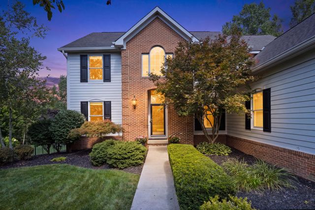 8423 Daventry Court, Powell, OH 43065
