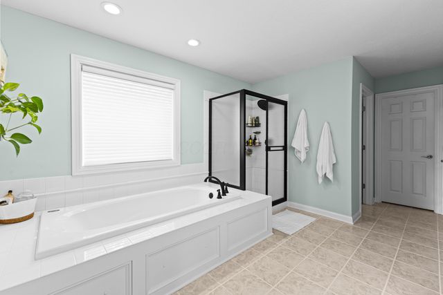 8423 Daventry Court, Powell, OH 43065