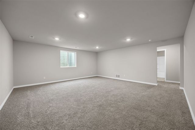 701 Prairie View Drive, West Branch, IA 52358