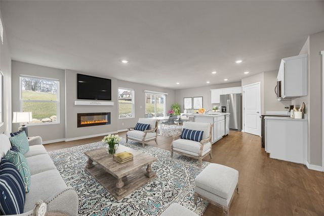 701 Prairie View Drive, West Branch, IA 52358