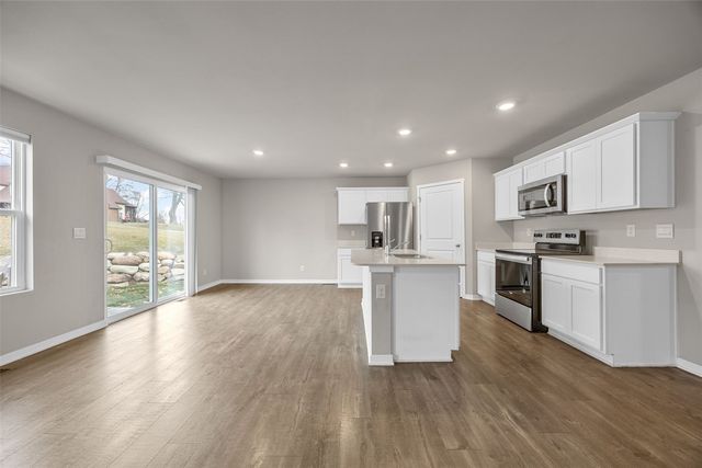 701 Prairie View Drive, West Branch, IA 52358