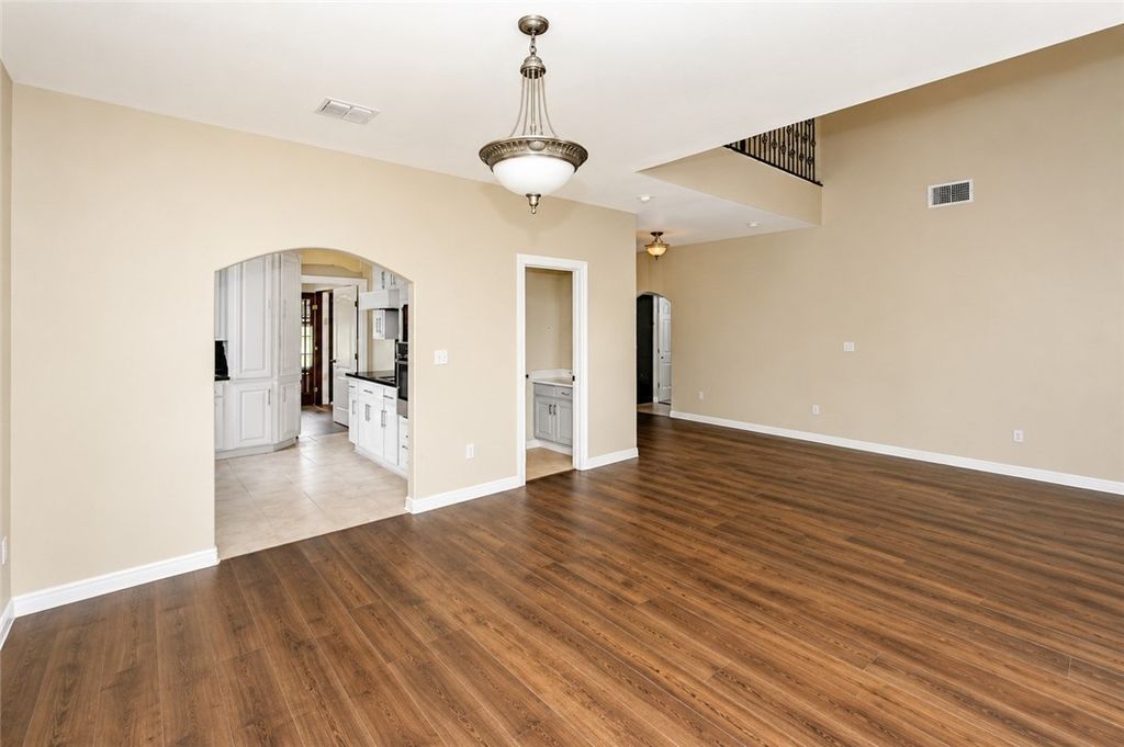 1045 S 13th St, Aransas Pass, TX 78336 — photo 5