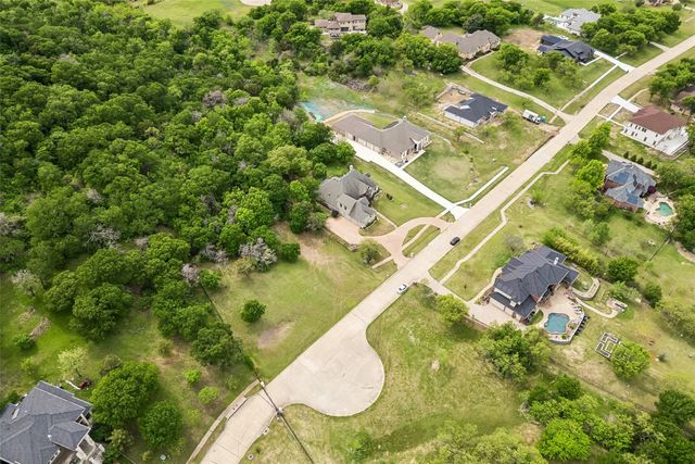 2466 Creekwood Drive, Cedar Hill, TX 75104