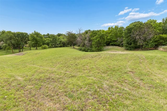 2466 Creekwood Drive, Cedar Hill, TX 75104