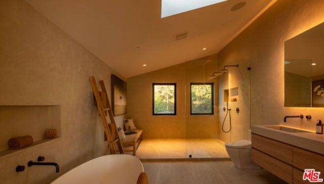 31376 Broad Beach Road, Malibu, CA 90265