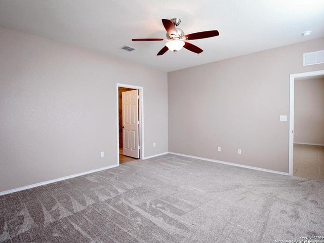 154 Hidden Knoll, Selma, TX 78154