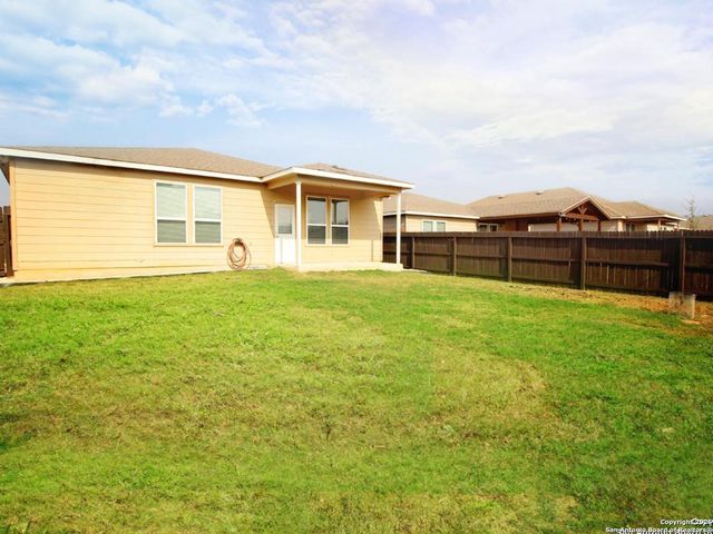 154 Hidden Knoll, Selma, TX 78154