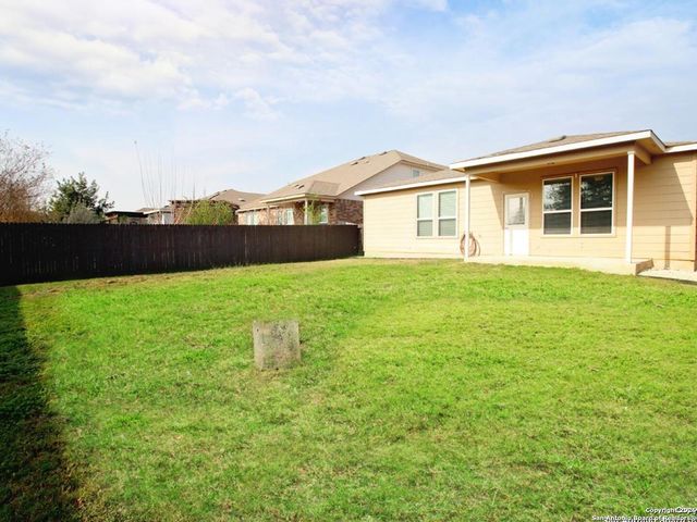 154 Hidden Knoll, Selma, TX 78154