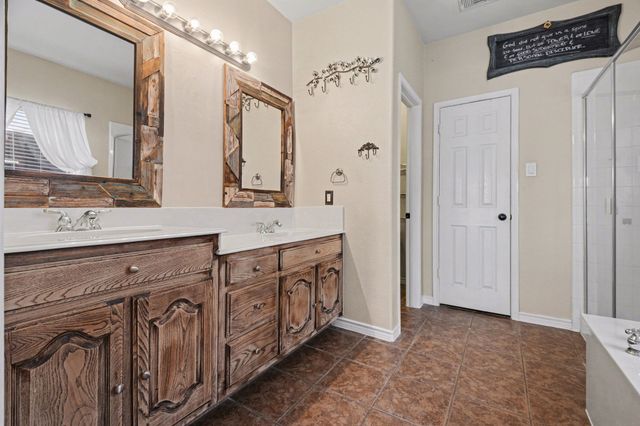 8600 La Quinta Lane, Mckinney, TX 75070