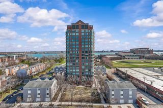 3320 Spinnaker Lane 15F, Detroit, MI 48207