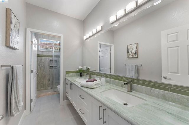 37160 Aleppo Dr, Newark, CA 94560