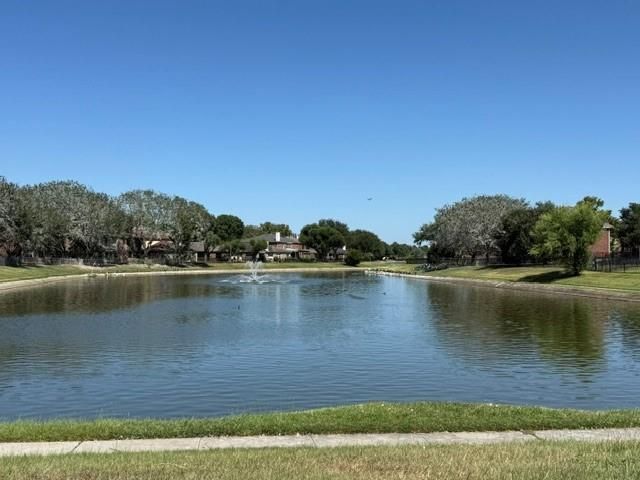 17439 Prospect Meadows Drive, Houston, TX 77095