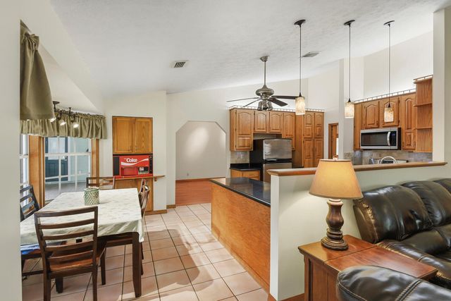 16244 E Downers Drive E, The Acreage, FL 33470