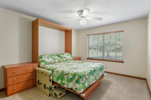 16244 E Downers Drive E, The Acreage, FL 33470