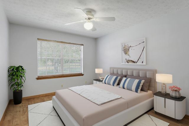 16244 E Downers Drive E, The Acreage, FL 33470