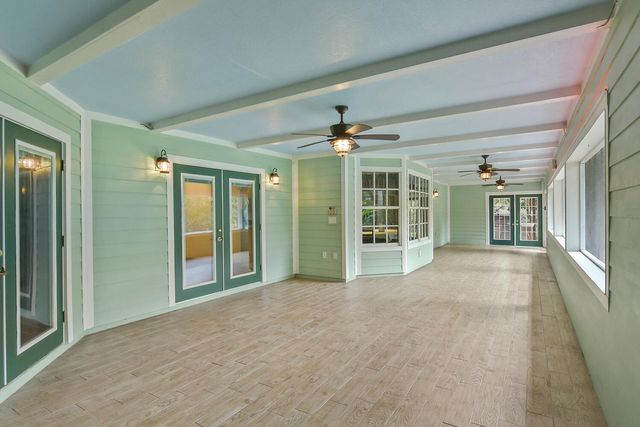 16244 E Downers Drive E, The Acreage, FL 33470